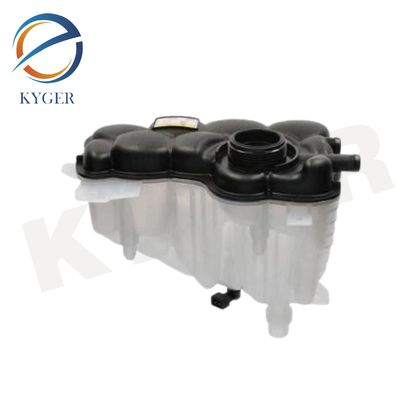 kaufen KYGER Autoteil T2H19682 Auto Motor Kühlmittel Rückgewinnung Expansionsbehälter Kühlerflasche Für Jaguar XE X760 XF X260 T2H4044 Online-Herstellung