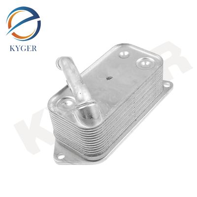 kaufen 17221436258 Motorsysteme 17227551636 11427525333 5989070201 Motorgetriebeölkühler für BMW E46 E83 1142 7525 333 Online-Herstellung