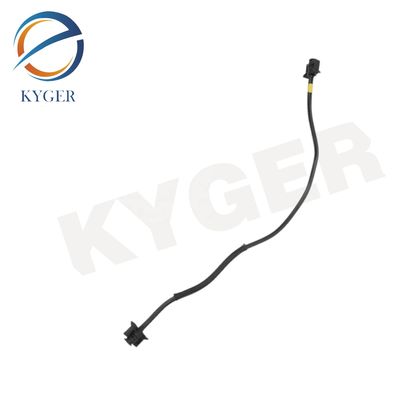 LR024251 Hochwertige Autoteile Expansionsbehälter Kühlerschlauch BJ32-8C012-AC Für Range Rover Evoque 2012