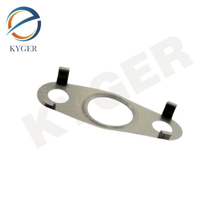 LR032083 Kühlsystem Turbolader Ölrücklaufschlauchverschluss 2.0L Benzin CJ5E6N652AA L3K914293 Für Land Rover Range Rover Evoque