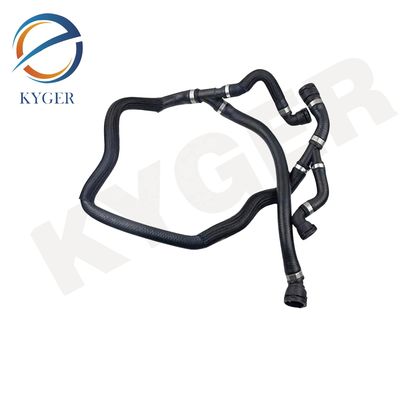Kautschukkühlmittel-Wasserschlauch 17127623272 Hochgenauigkeit F15 BMW Kühlteile